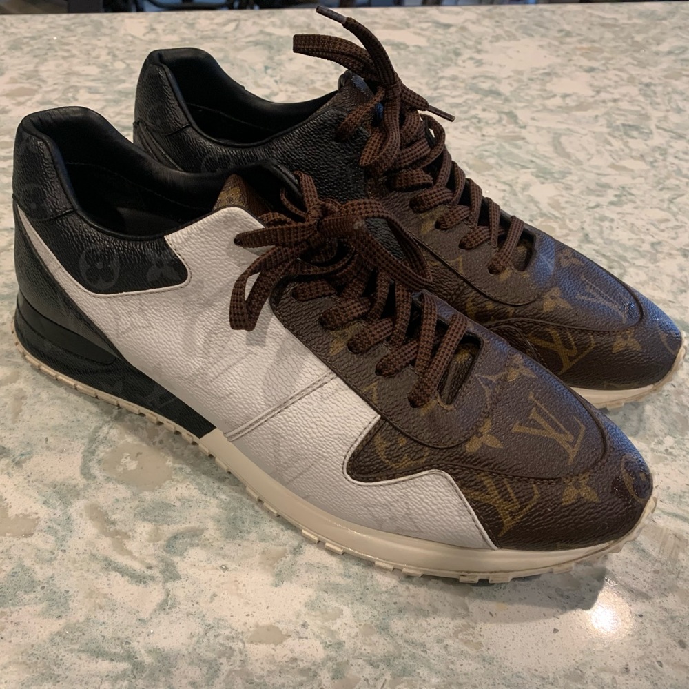 Louis Vuitton “Tri-Color” Run Away sneaker. - Picture 2 of 7